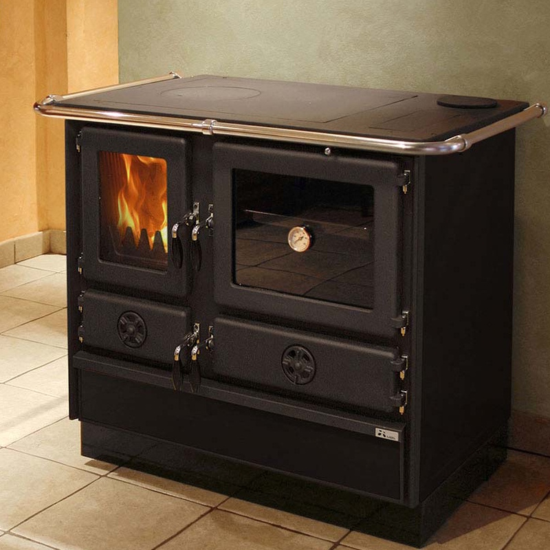 (kuva kohteelle) Magnum puuhella